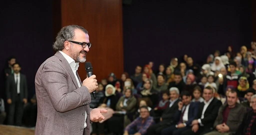 Canik Belediyesi’nden, “Bilinçli Aile, duyarlı Gençlik” konferansı