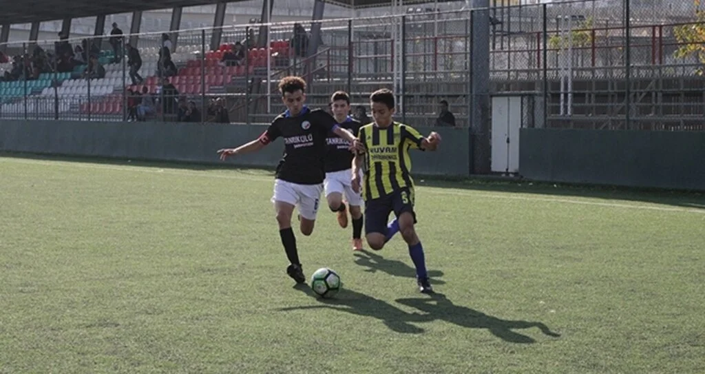 Fenerspor Sonunu Getiremedi