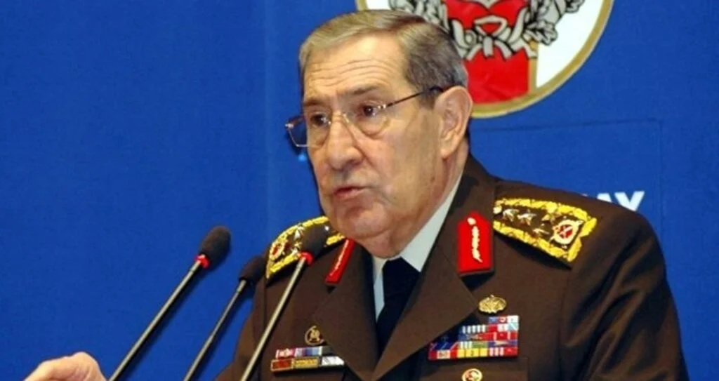 Genelkurmay eski Başkanı emekli Orgeneral Yaşar Büyükanıt hayatını kaybetti