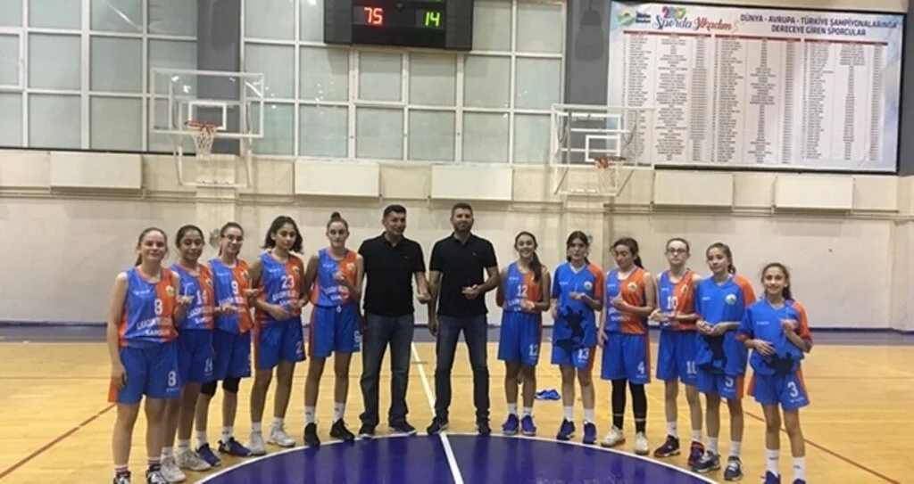 İlkadım U14 Kız Basketbolcuları Yoluna Namağlup Devam Ediyor