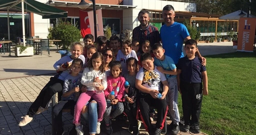 Küçükler Tenis Turnuvası Başladı