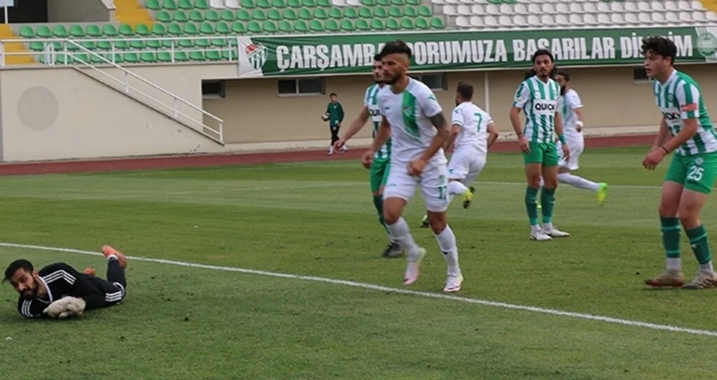 LİDER FARKLI KAZANDI