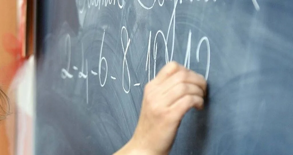 Öğretmenler ara tatiller  için ek ders ücreti alabilecek