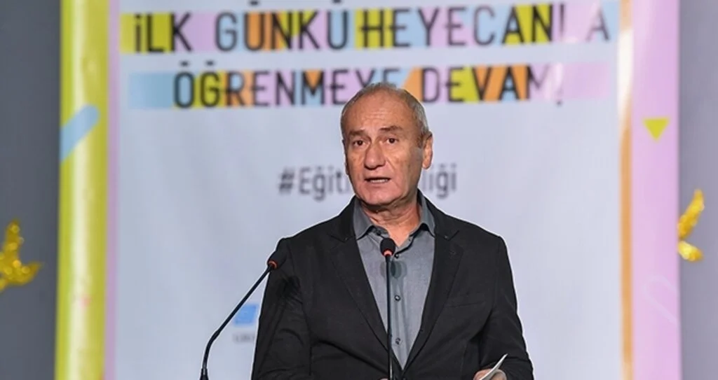 ÖRAV, öğretmenleri eğitmeyi misyon edindi