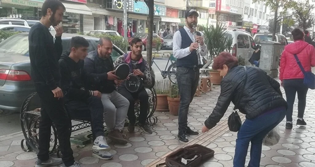 Roman müzisyenleri Bafralılar çok sevdi