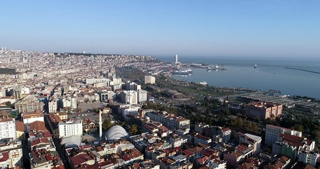 Samsun'da çalıştırılacak 'düz dikiş makineci' bulunamıyor