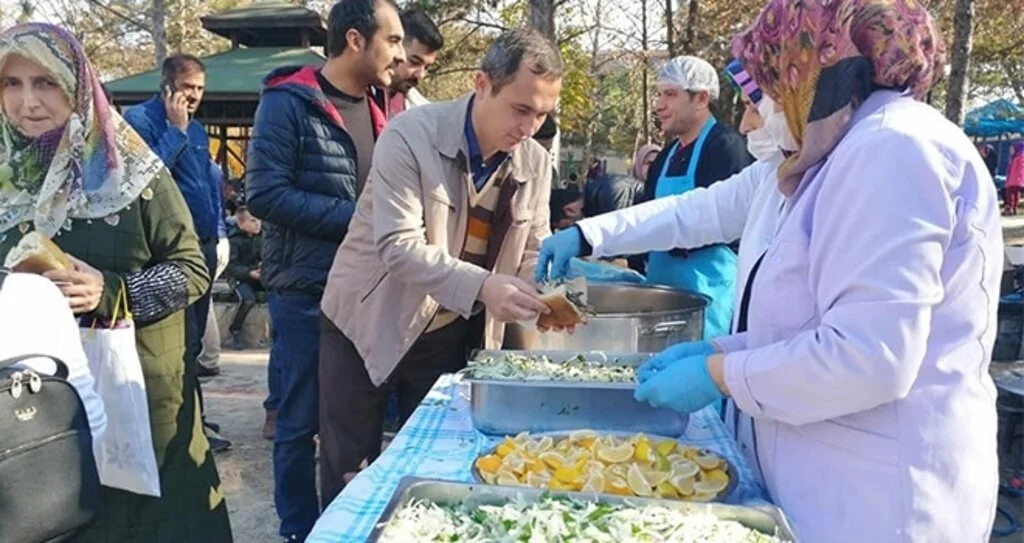 Samsun'da Eğitimcilere 24 Kasım hamsisi