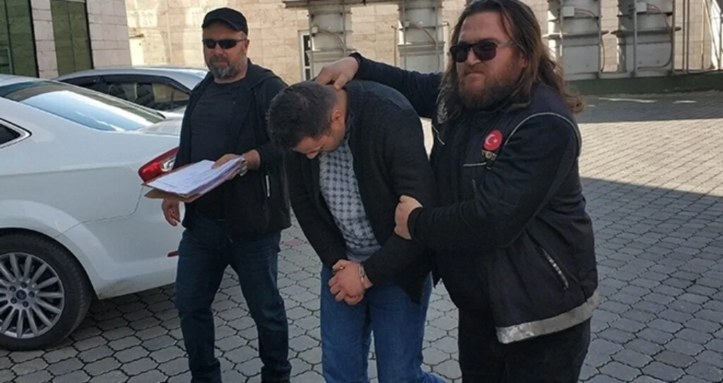 Samsun'da Gürcistan plakalı tırda ele geçen 12 kilo esrarla ilgili 3 kişi adliyeye sevk edildi