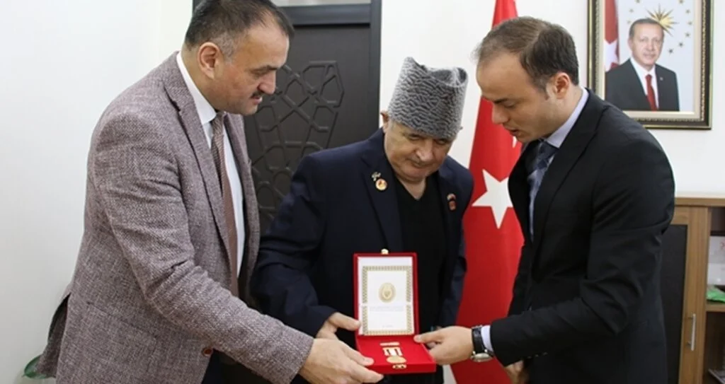 Samsun'da Kıbrıs Gazisine Madalya Verildi