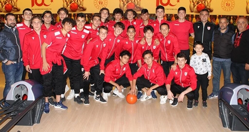 Samsunspor U16 Takımı Bowling İle Moral Depoladı