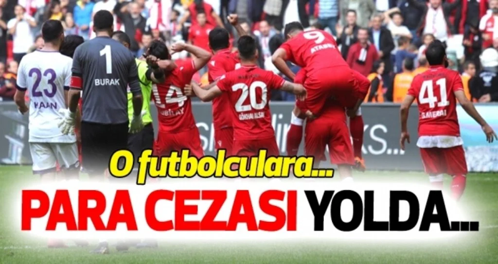Samsunspor'dan üç futbolcusuna para cezası