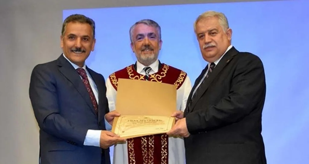 TÜBA Başkanı Şeker: 'Proje çöplüğüne dönüştürmeyin'