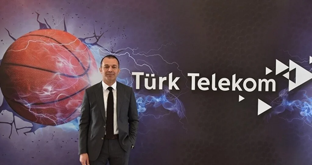 Türk Telekom Basketbol’dan her seyirciye bir fidan