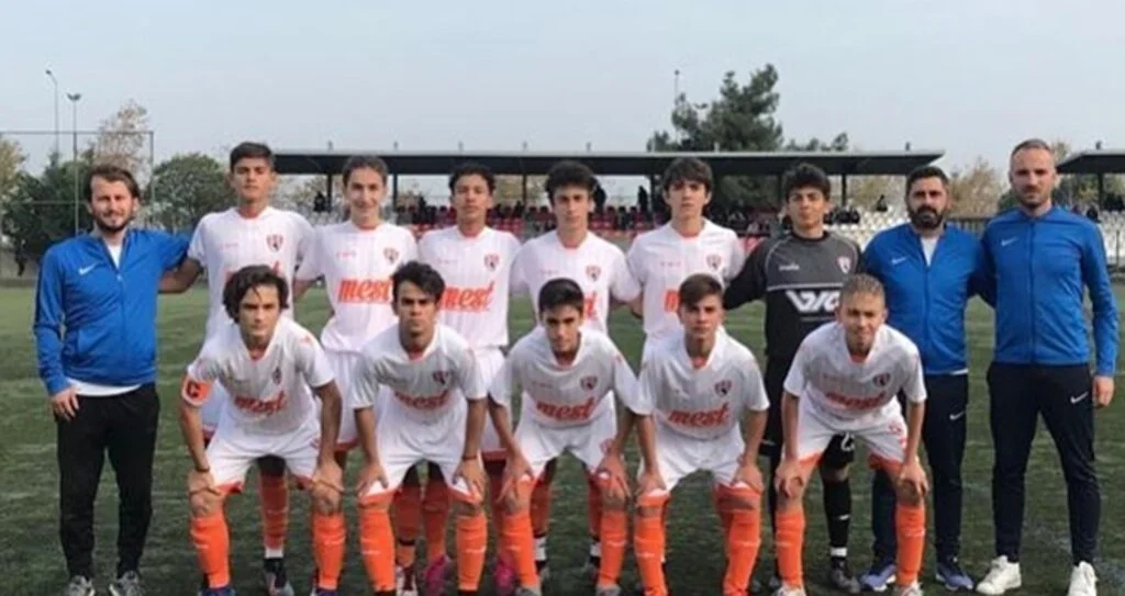 U15 Play-Off'ta Zirve Atakum'un