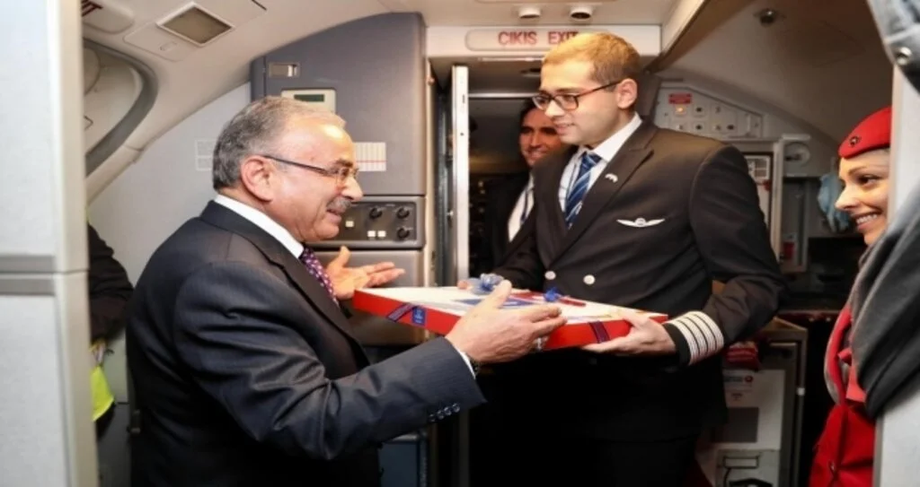 Uçakta fındıklı baklava sürprizi