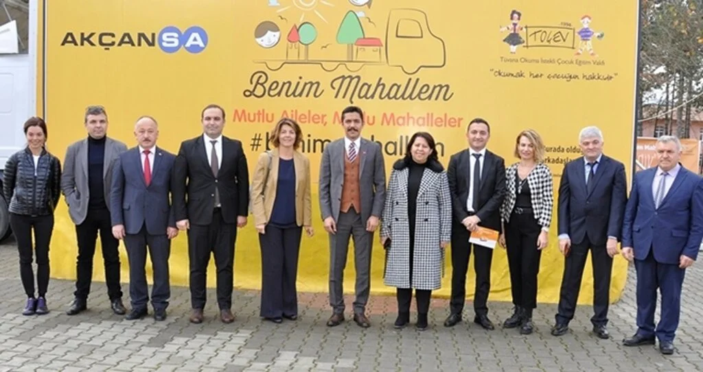 Akçansa Mobil Eğitim Merkezi Ladik'te