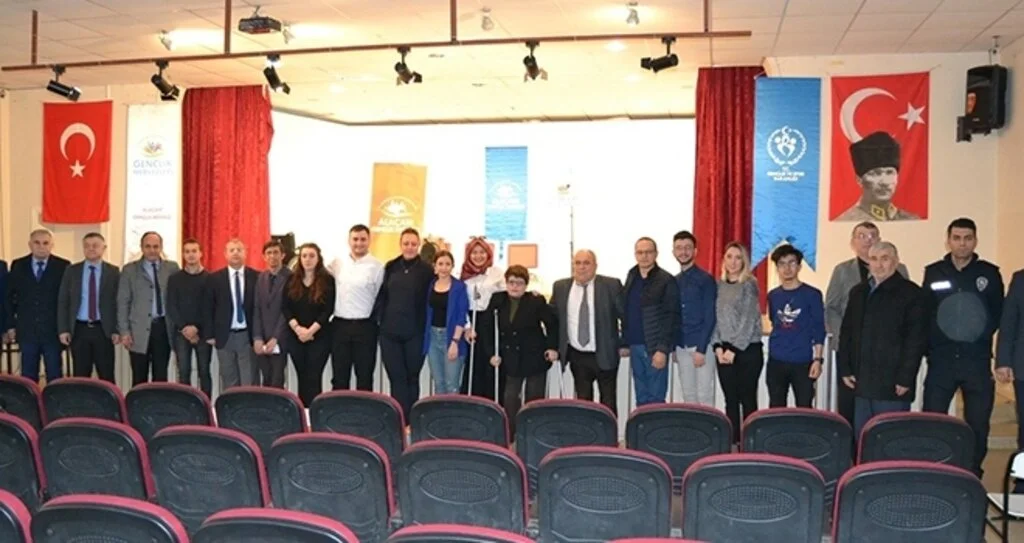 Alaçam'da Dünya Engelliler Günü kutlandı