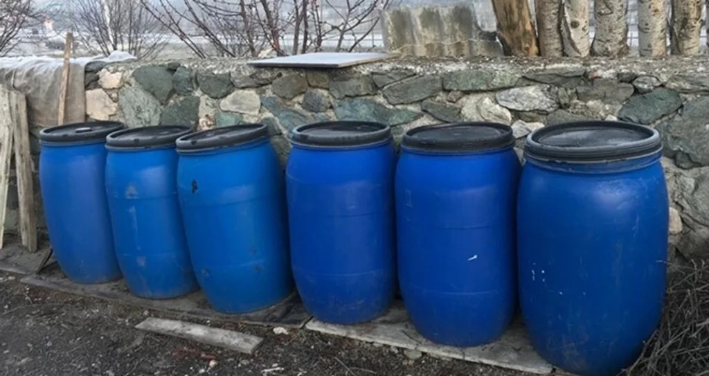 Amasya'da 550 litre  sahte içki ele geçirildi