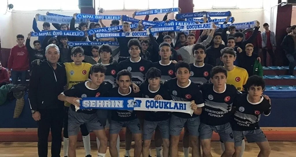 Atakum Futsalın Kralı Onur Ateş