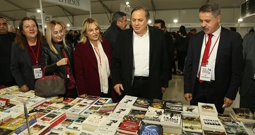 Atakum'da 'Kitap Günleri'ne yoğun ilgi
