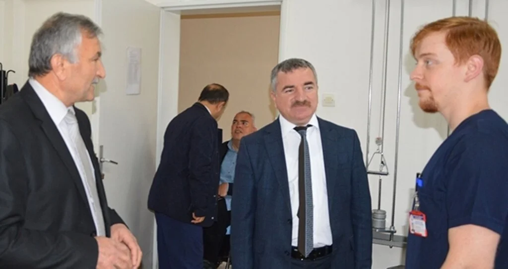 Başkan Özdemir Hayatları Kolaylaştırmalıyız