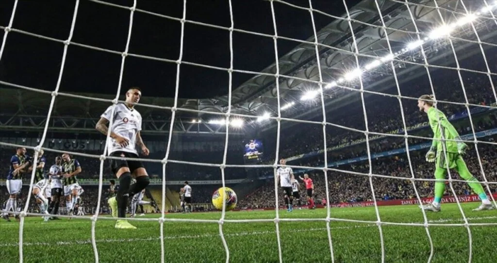 Beşiktaş VAR kayıtlarının açıklanması için TFF'ye başvurdu