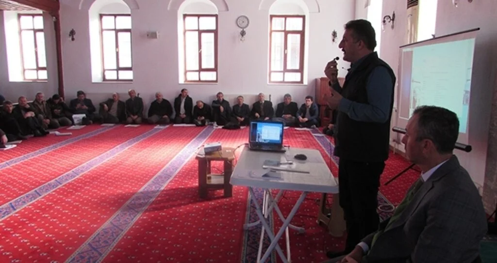 Cami Cemaatine Doğal Afet Semineri