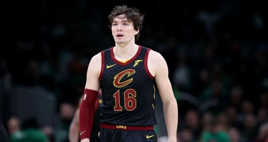 Cavaliers Cedi Osman'ın 15 sayı attığı maçta Spurs'ü yendi