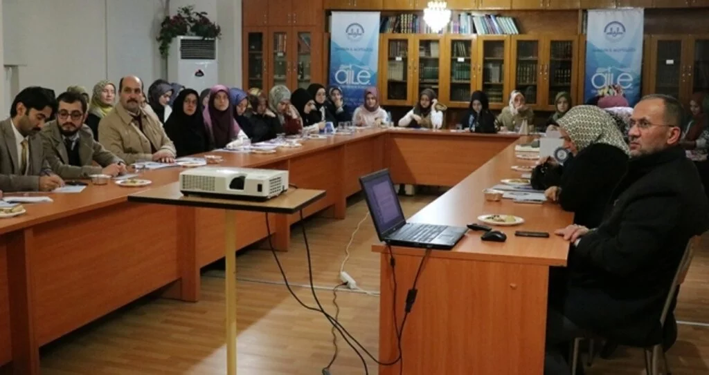 Diyanet'ten 'Evliliğe İlk Adım" semineri