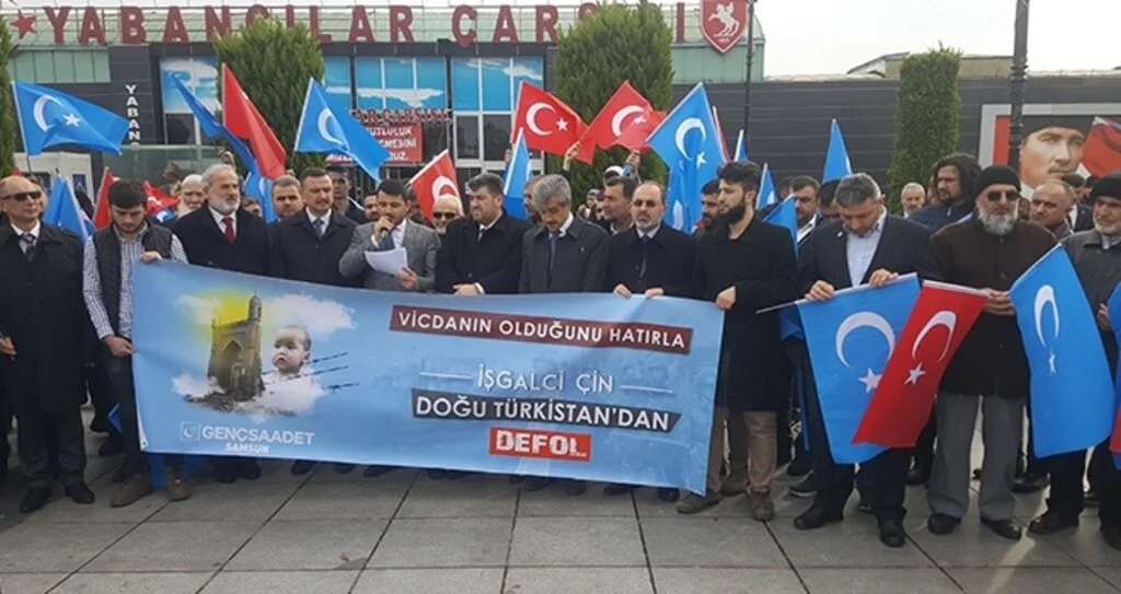 Doğu Türkistan'da VAHŞET VAR!
