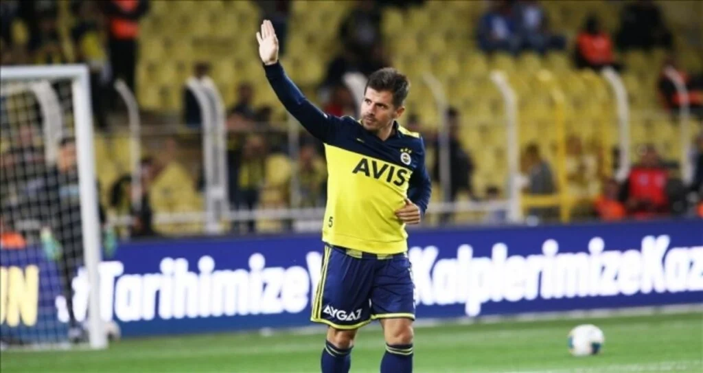Emre Belözoğlu Çaykur Rizespor maçı kadrosunda