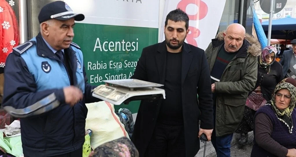 Halk Pazarlarında Etiket ve Terazi Denetimi