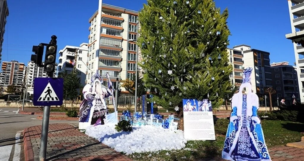 İlkadım Belediyesi Ayaz Ata'yı Yeniden Hatırlatıyor
