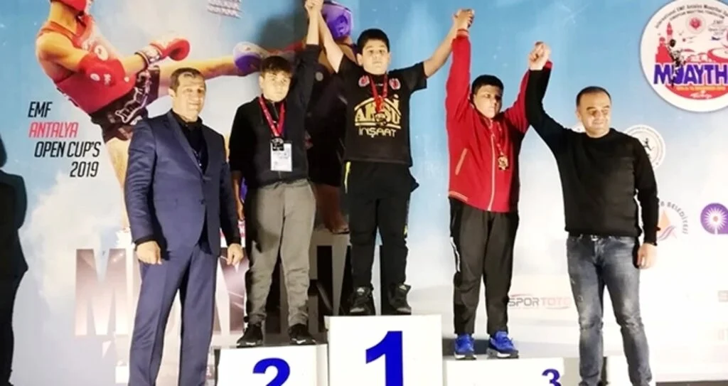 İlkadım Muaythai Takımı Antalya Turnuvasından 2 Altın 1 Gümüş 1 Bronz Madalya İle Döndü
