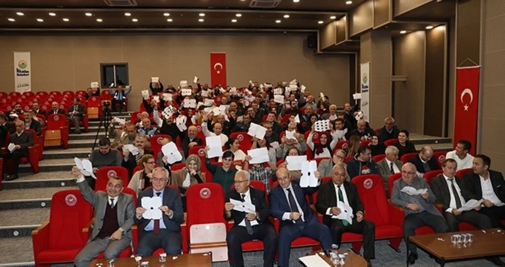İlkadım Seminerlerinin Birincisi İlkadım Belediyesi'nde Gerçekleştirildi