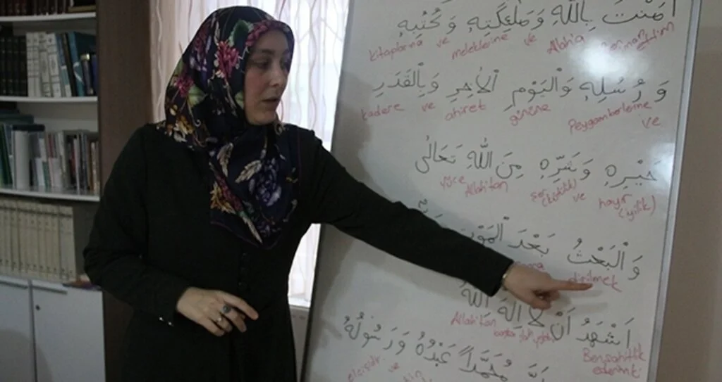 İşaret dili ile Kur’an-ı Kerim okumayı öğrendiler