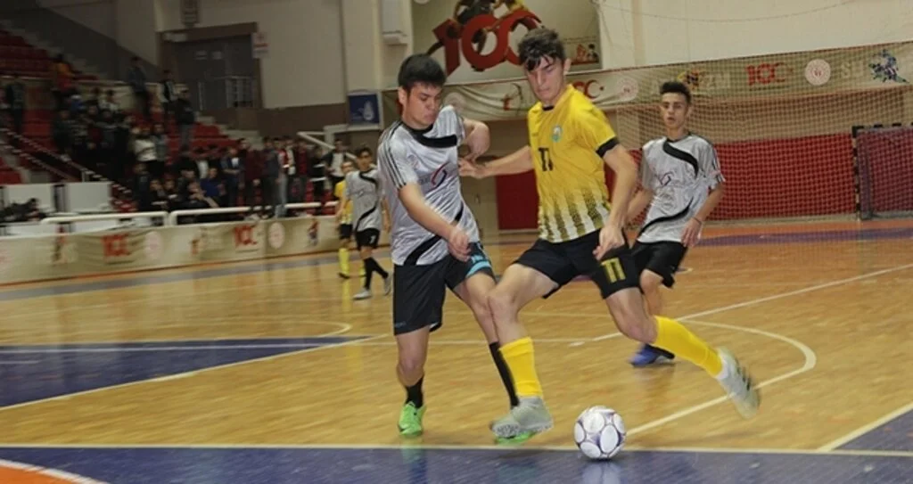Karşıyaka Finalde