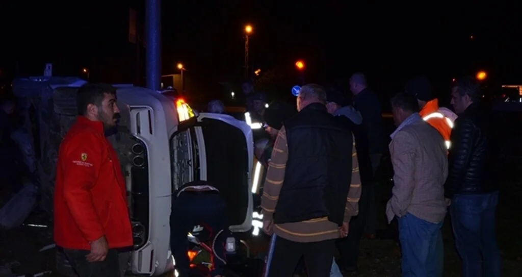 Kozan’da trafik kazası: 1 ölü, 4 yaralı