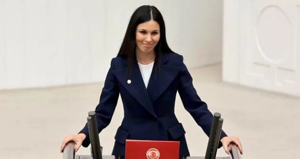 Milletvekili Karaaslan: Kadınlarımzıın Hayatın Her Alanında Var Olmaya Dair Güçlü Bir Talebi Var