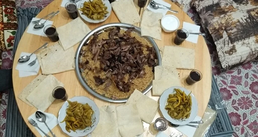 Odun ateşinde kızaran eşsiz lezzet 'kaz tiridi'