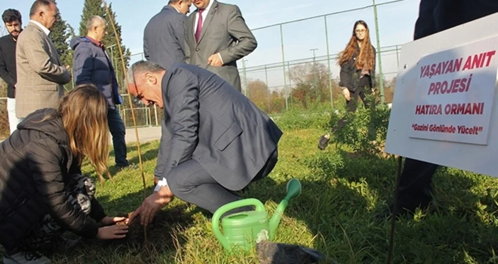 OMÜ öğrencilerinden gaziler anısına hatıra ormanı