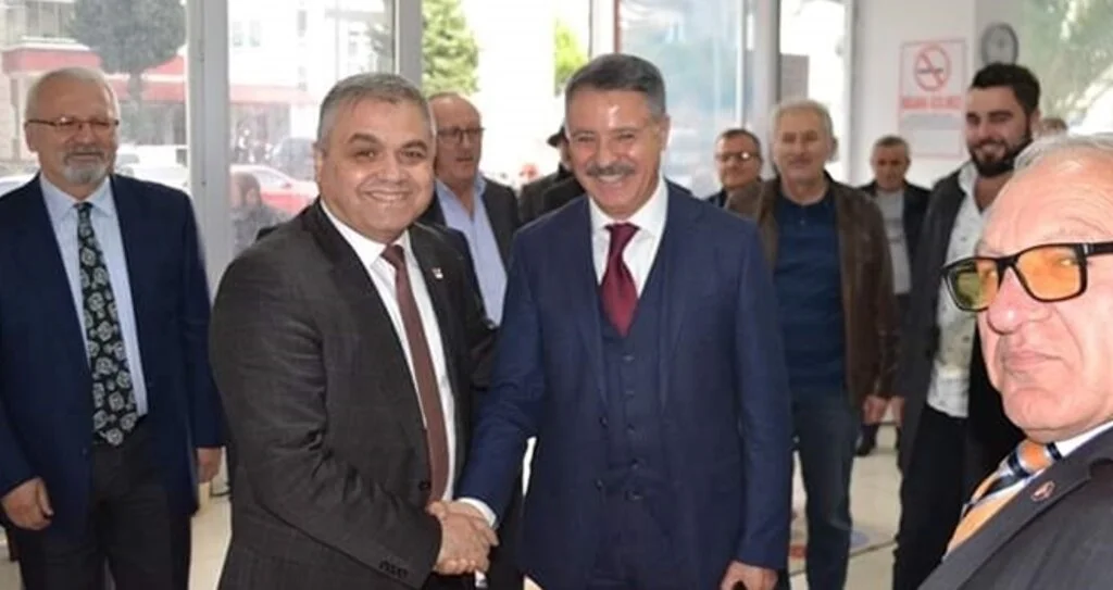Özçelik Atakum'da Görevi Devraldı