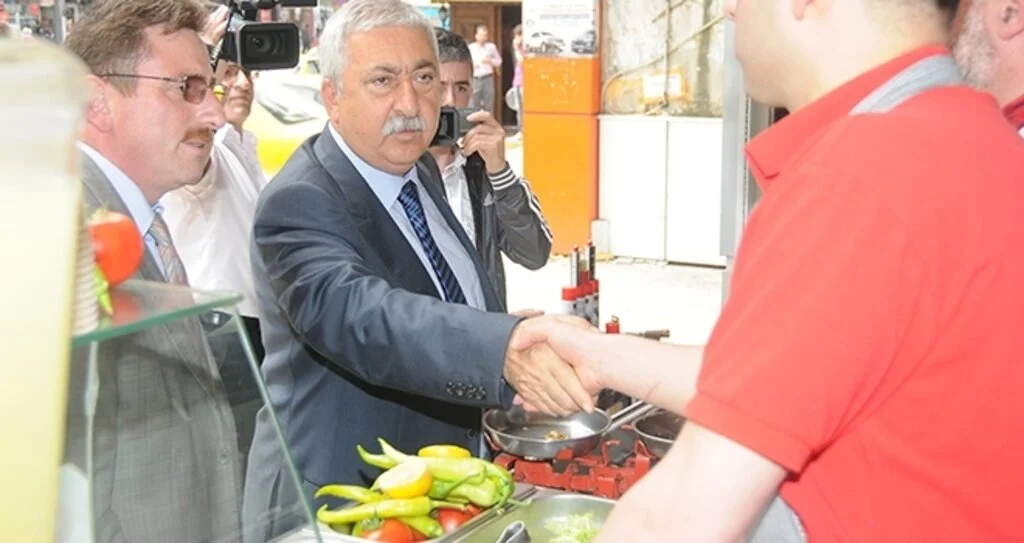 Palandöken: Emeklilik Bekleyenler Mağdur Olmamalı