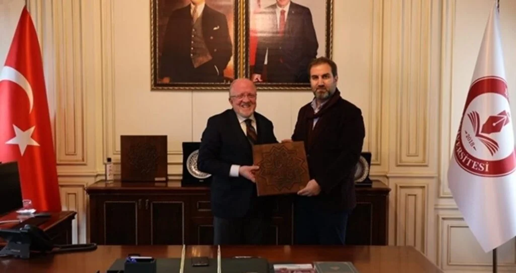 Rektör Aydın: “Gençlere ilim ve medeniyet tasavvuru kazandırmayı hedefliyoruz”