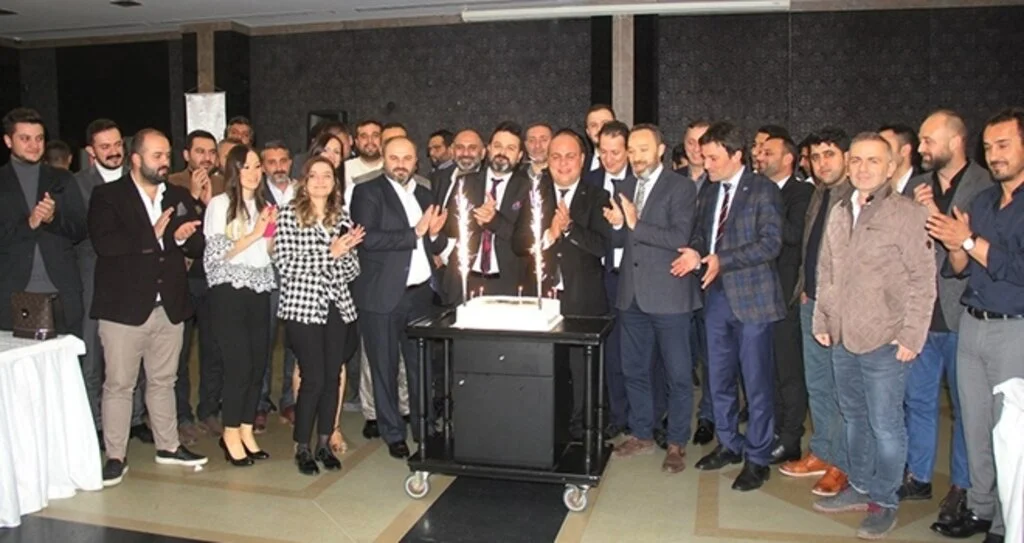 SAMGİAD dönem sonu yemeğinde buluştu