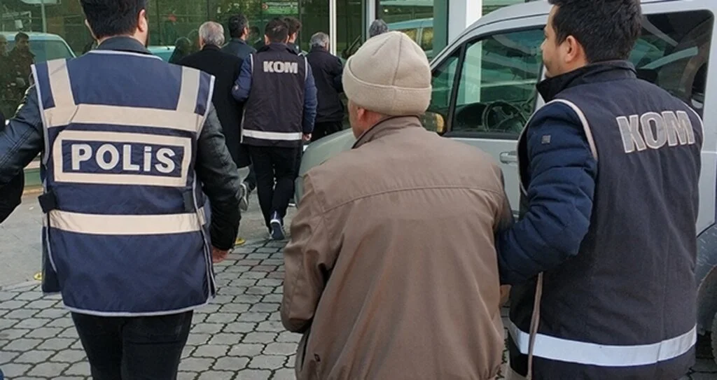 Samsun silah kaçakçılığından 2 tutuklama, 3 adli kontrol