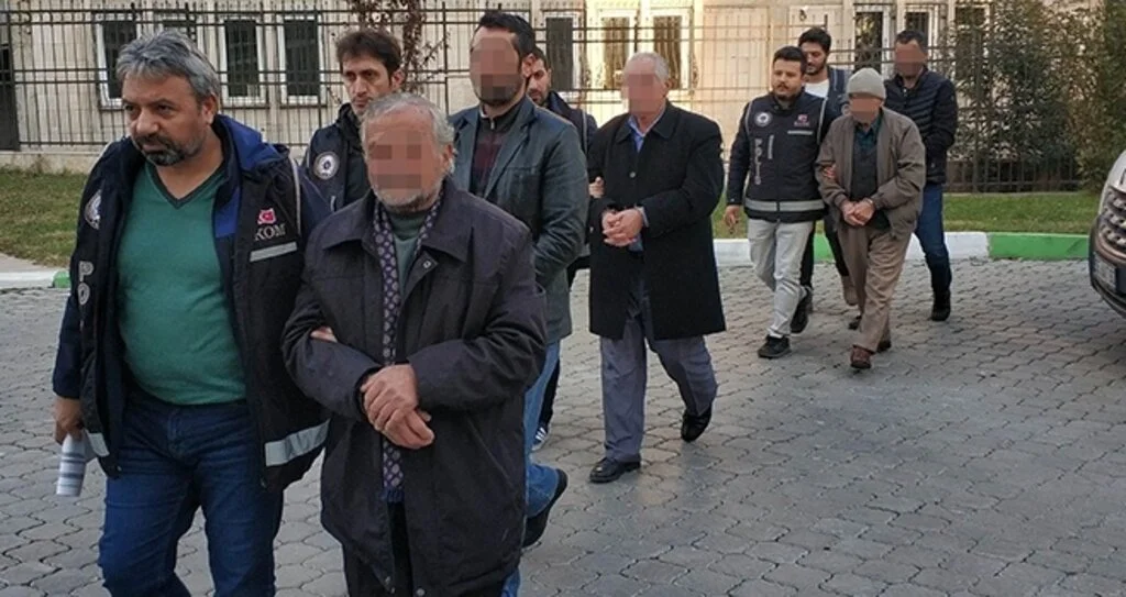 Samsun silah kaçakçılığından 5 kişi adliyeye sevk edildi