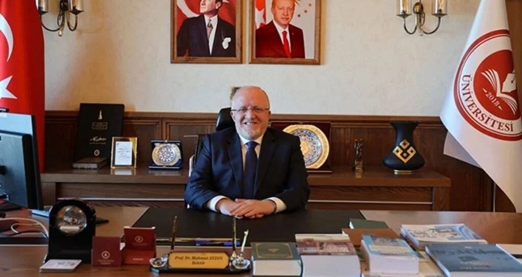 Samsun Üniversitesi Rektörü Prof. Dr. Mahmut Aydın Yeni Yıl Mesajı