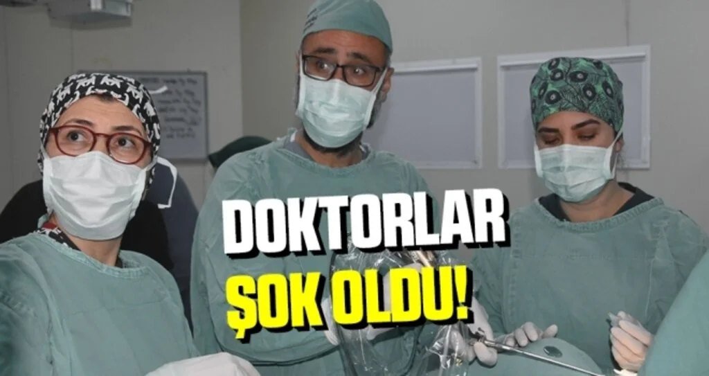 Samsun'da 12 yaşındaki çocuğun testislerinden 350 gram ağırlığında taş çıkartıldı