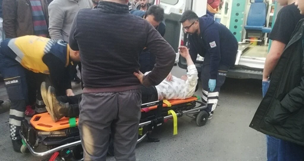 Samsun'da Otomobil ile motosiklet çarpıştı: 1 yaralı